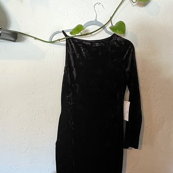 Armani Exchange Velvet  Black Dress - Picture 3 of 6